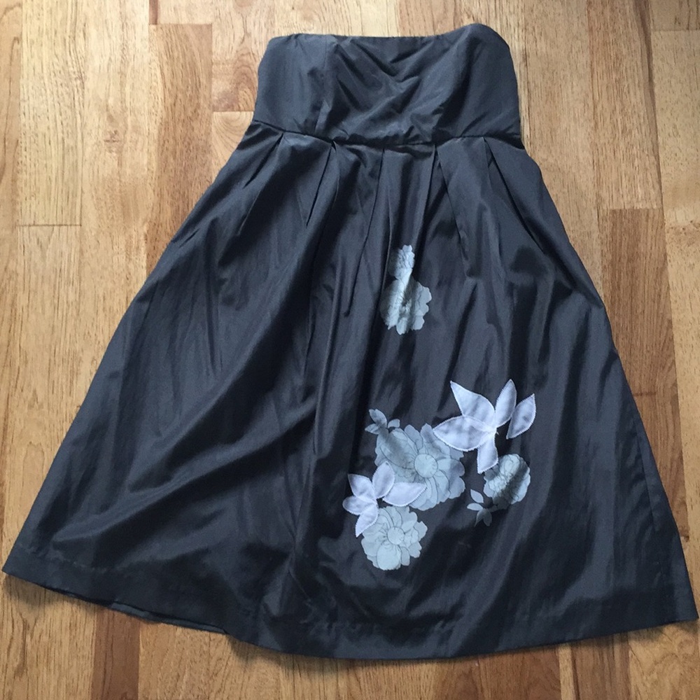 Strapless dress